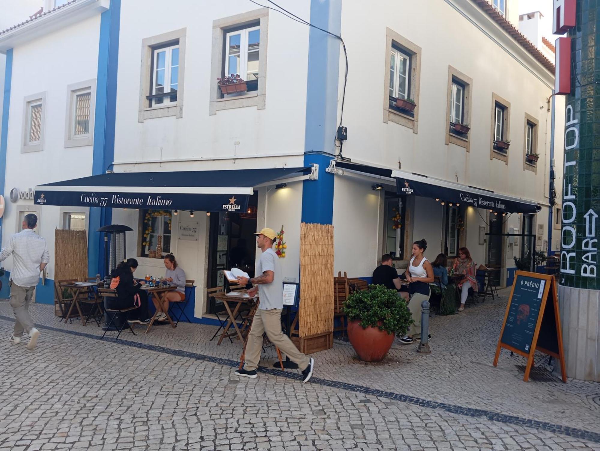 Hotel Arthouse Surf Ericeira Esterno foto