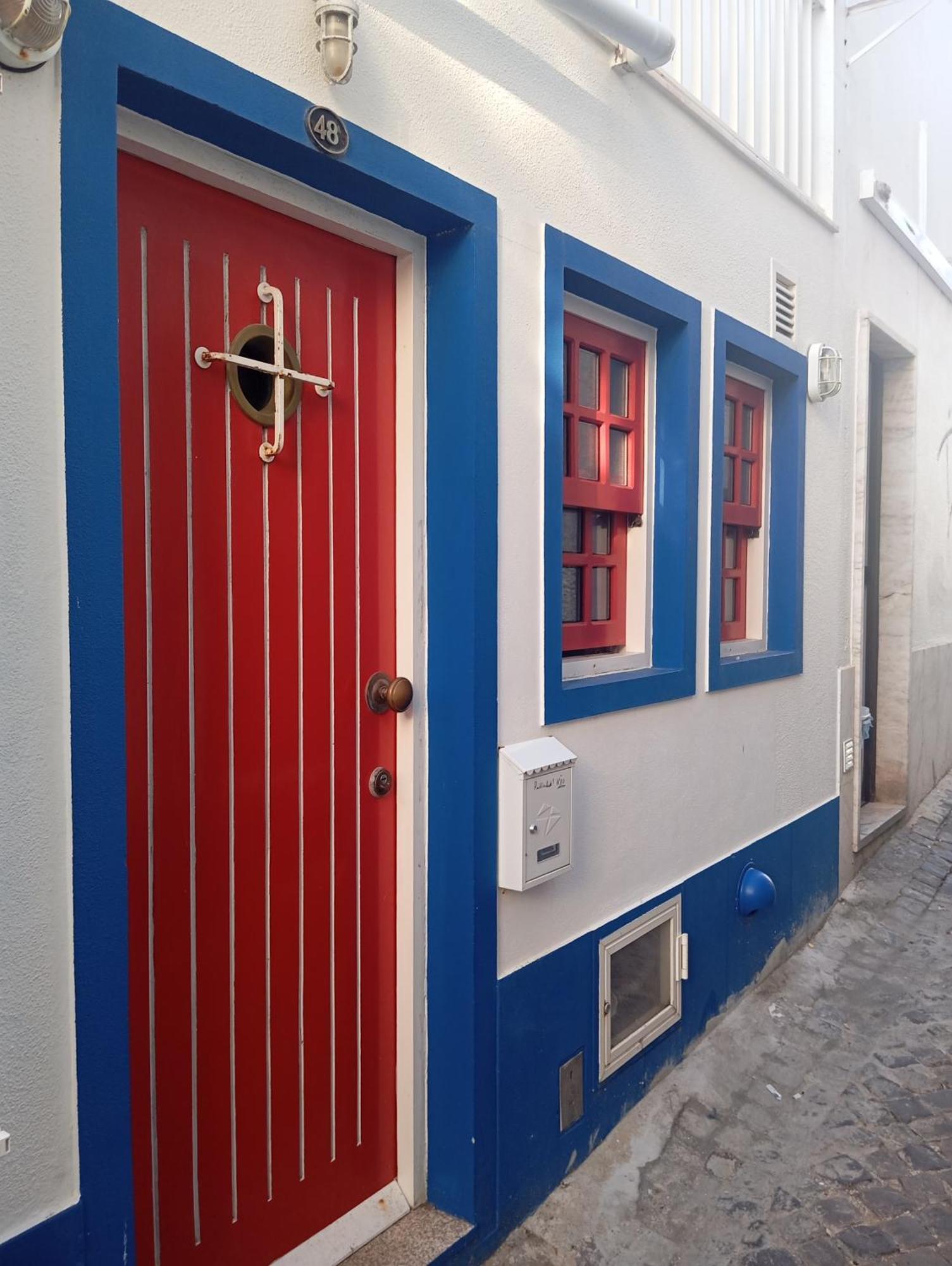 Hotel Arthouse Surf Ericeira Esterno foto