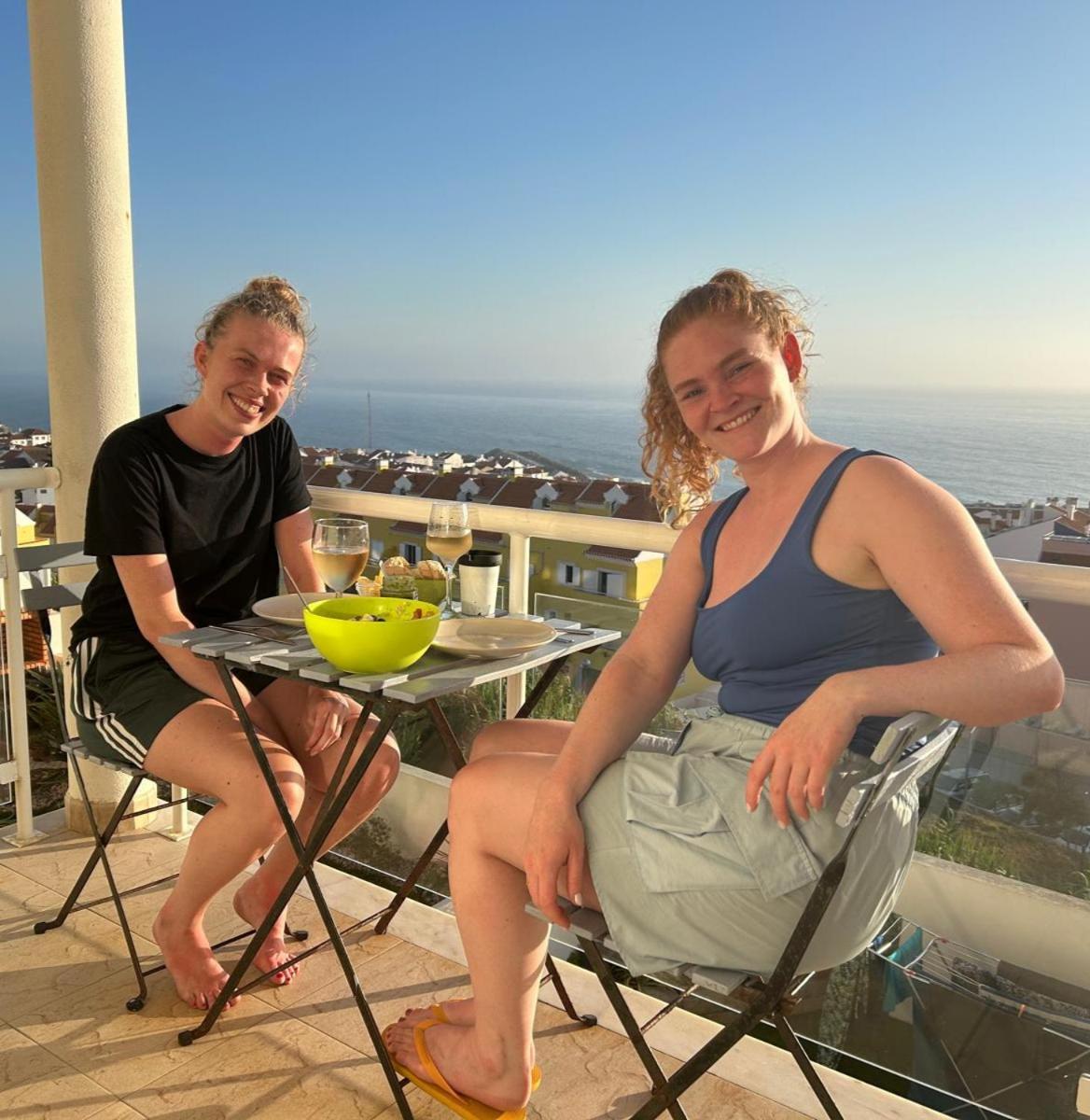 Hotel Arthouse Surf Ericeira Esterno foto